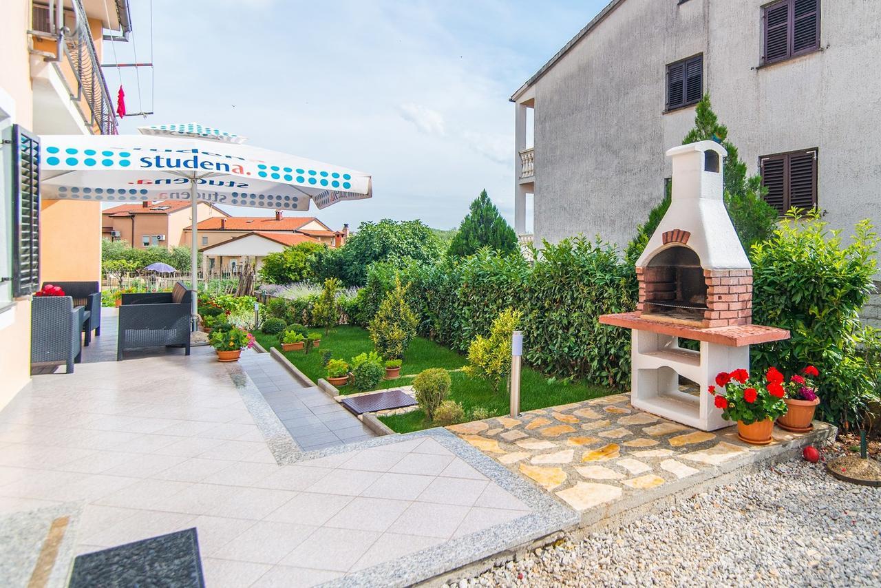 Apartment Stela 포레치 외부 사진